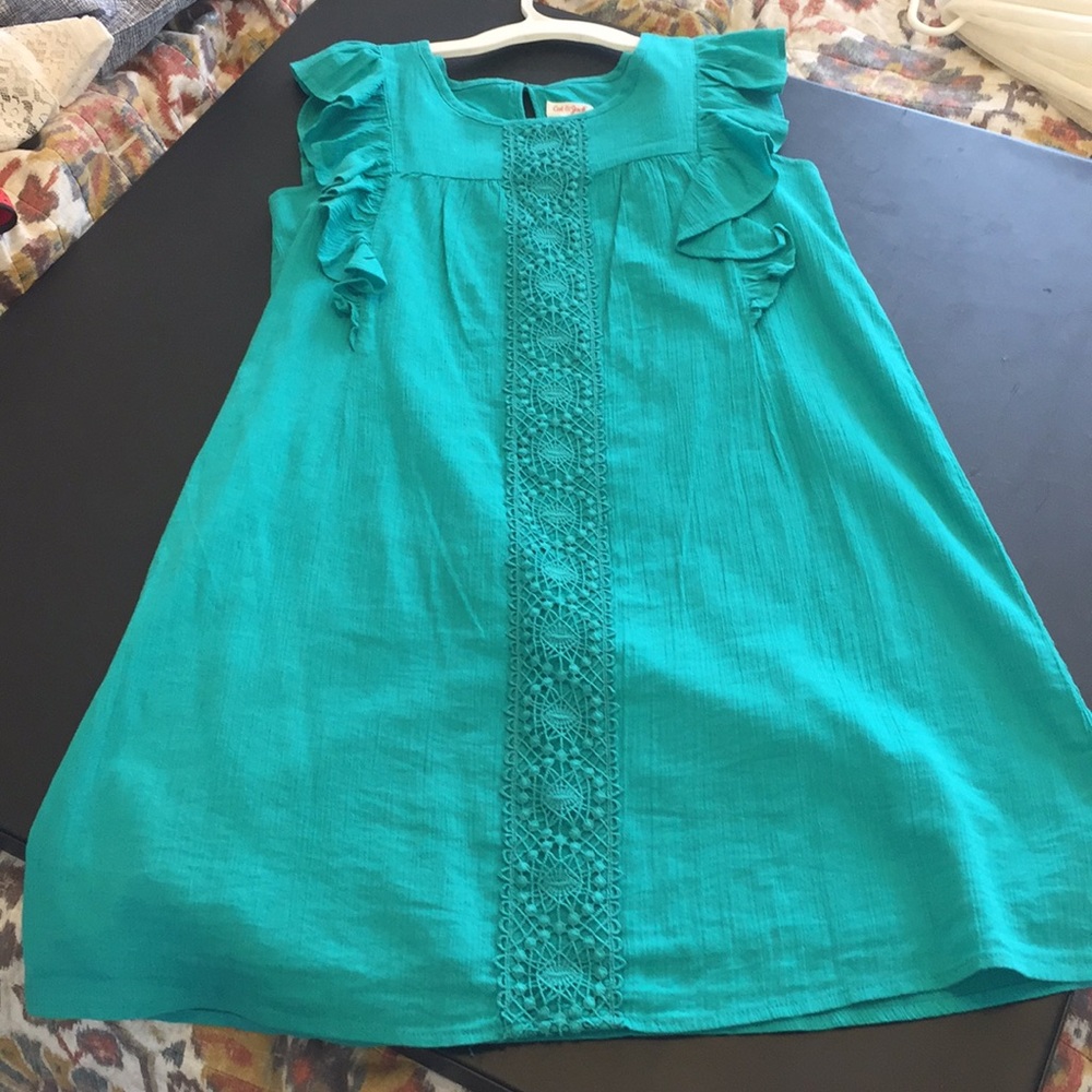Sleeveless dress